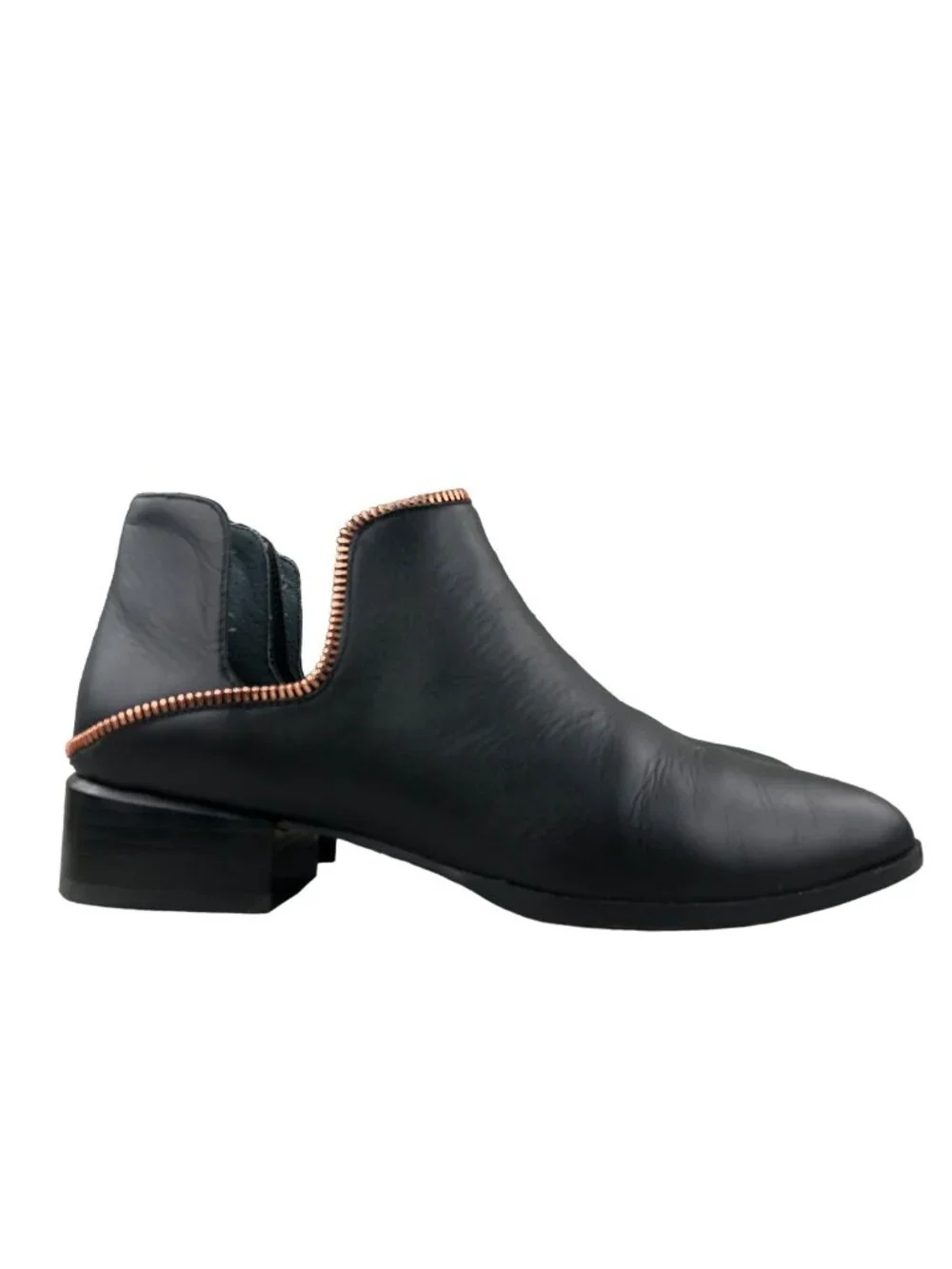Halogen Women's Size 6.5M Piper Black Leather Zipper Detail Cutout Ankle Booties